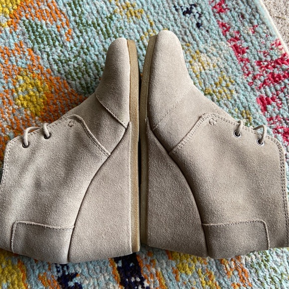 Tom’s desert bootie wedges! - Picture 5 of 8